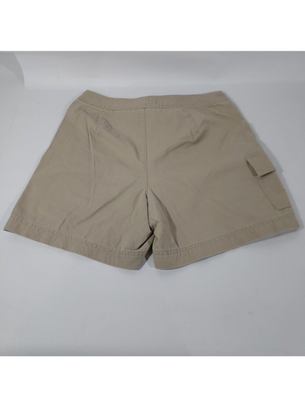 Shorts Liz Claiborne Khaki 100% Cotton Golf Size 4 Beach Boat - Picture 9 of 12